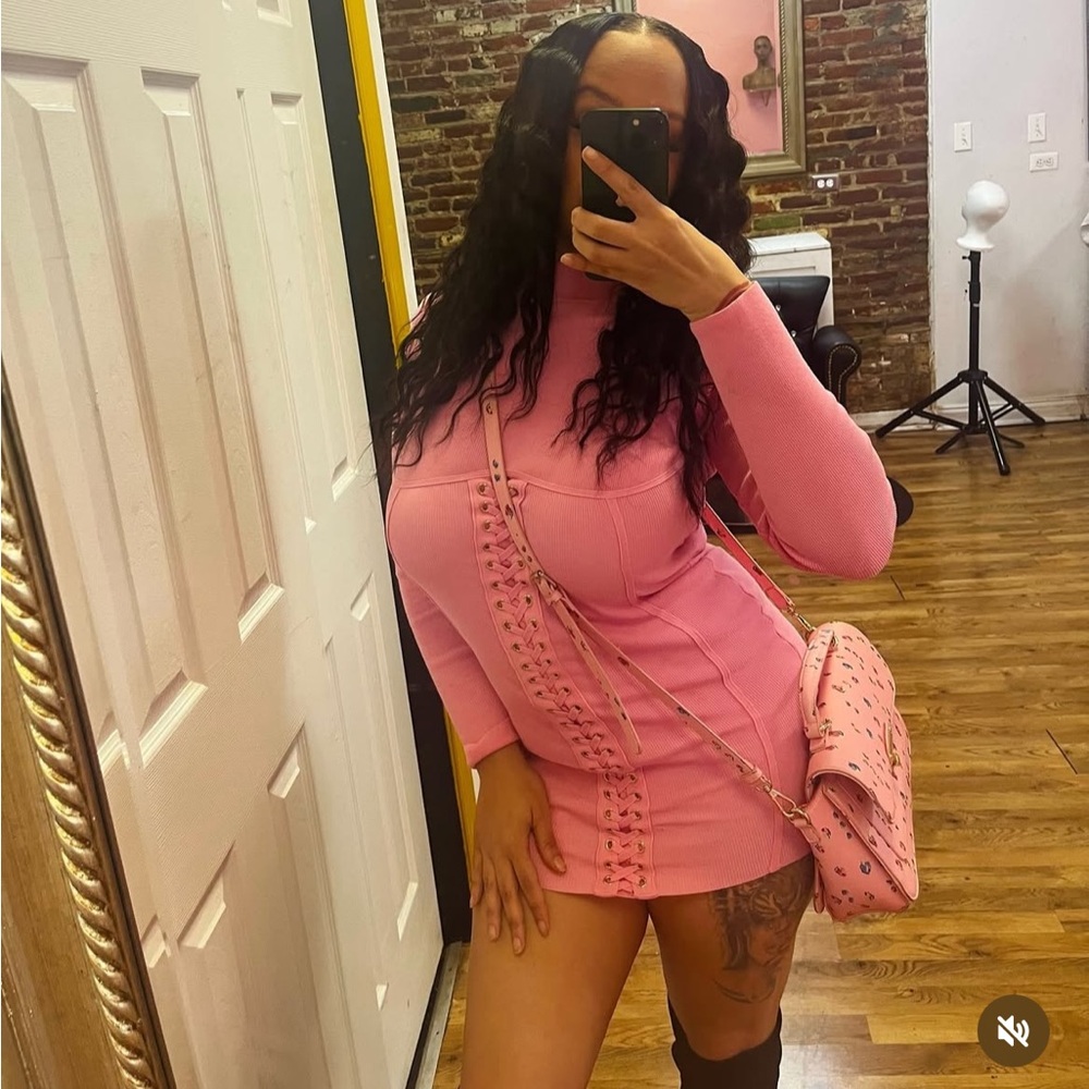 Pink Dress - Picture 4 of 4
